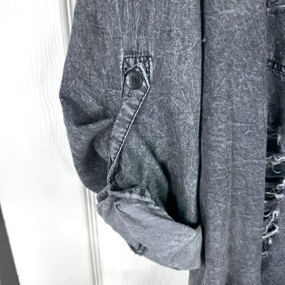 KROIX Distressed Denim Shirt Women 1X Grey Excellent High Low Acid Wash Longline - Picture 5 of 12